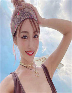 《欧美性交》