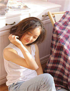 《男女在床做爰视频了免费》